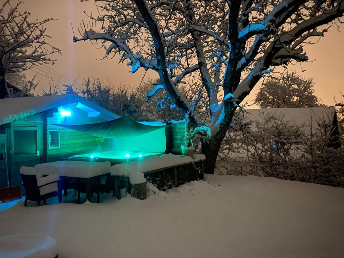 Alpenblick Nahe Muenchen Mit Outdoor Whirlpool - 21 Min Von Muenchen Mit Zug Assling Exterior foto